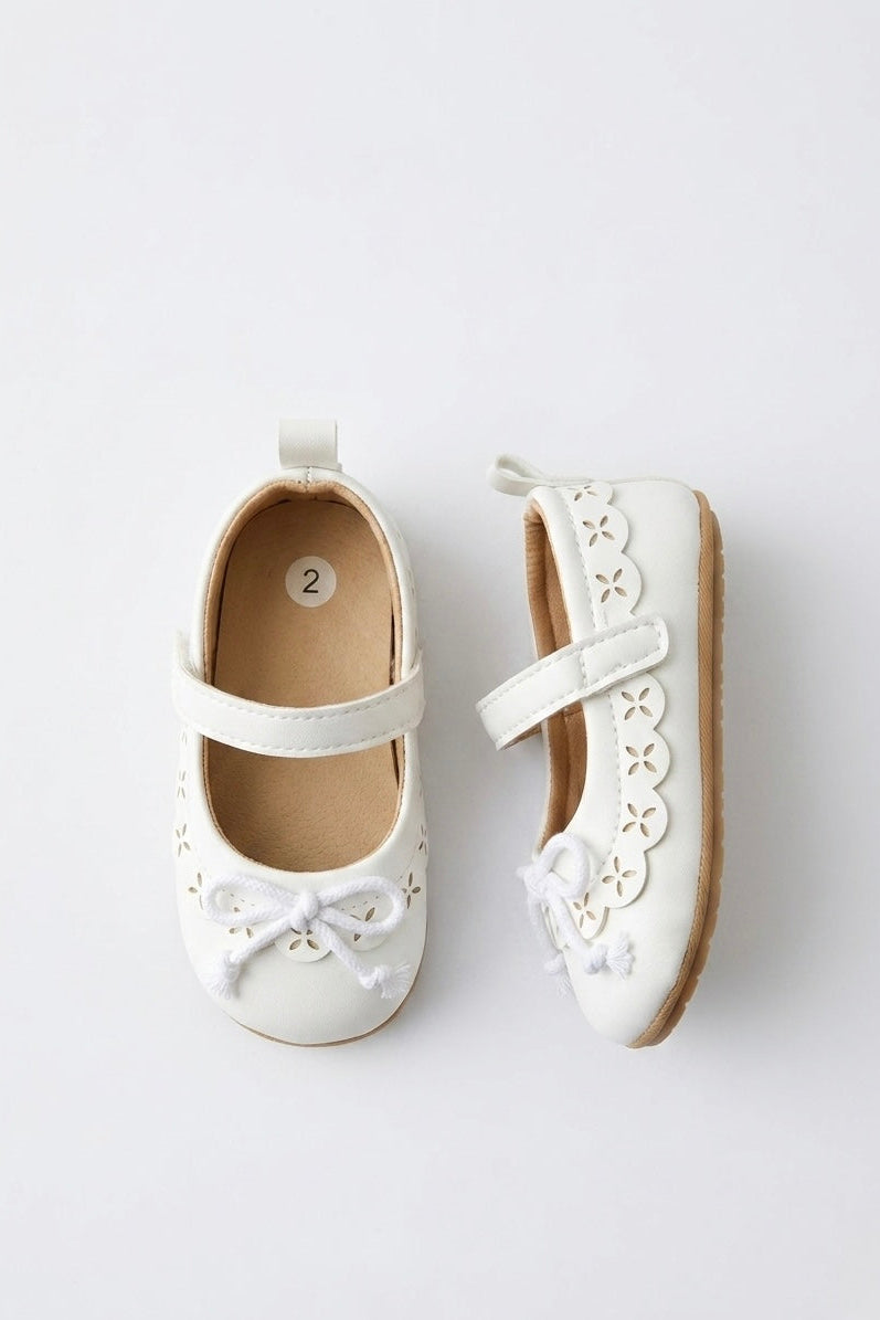 Borvin Whisper White Bow Shoes